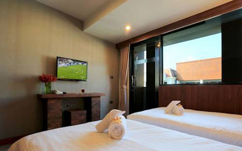 Lap Roi Karon Beachfront By Shanaya מראה חיצוני תמונה