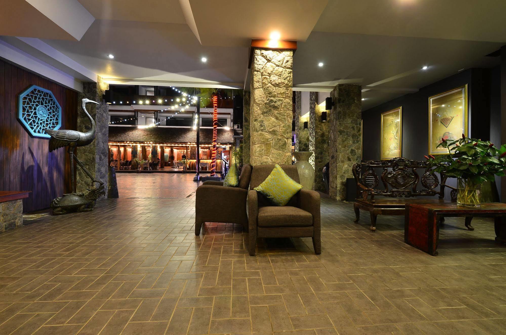 Lap Roi Karon Beachfront By Shanaya מראה חיצוני תמונה