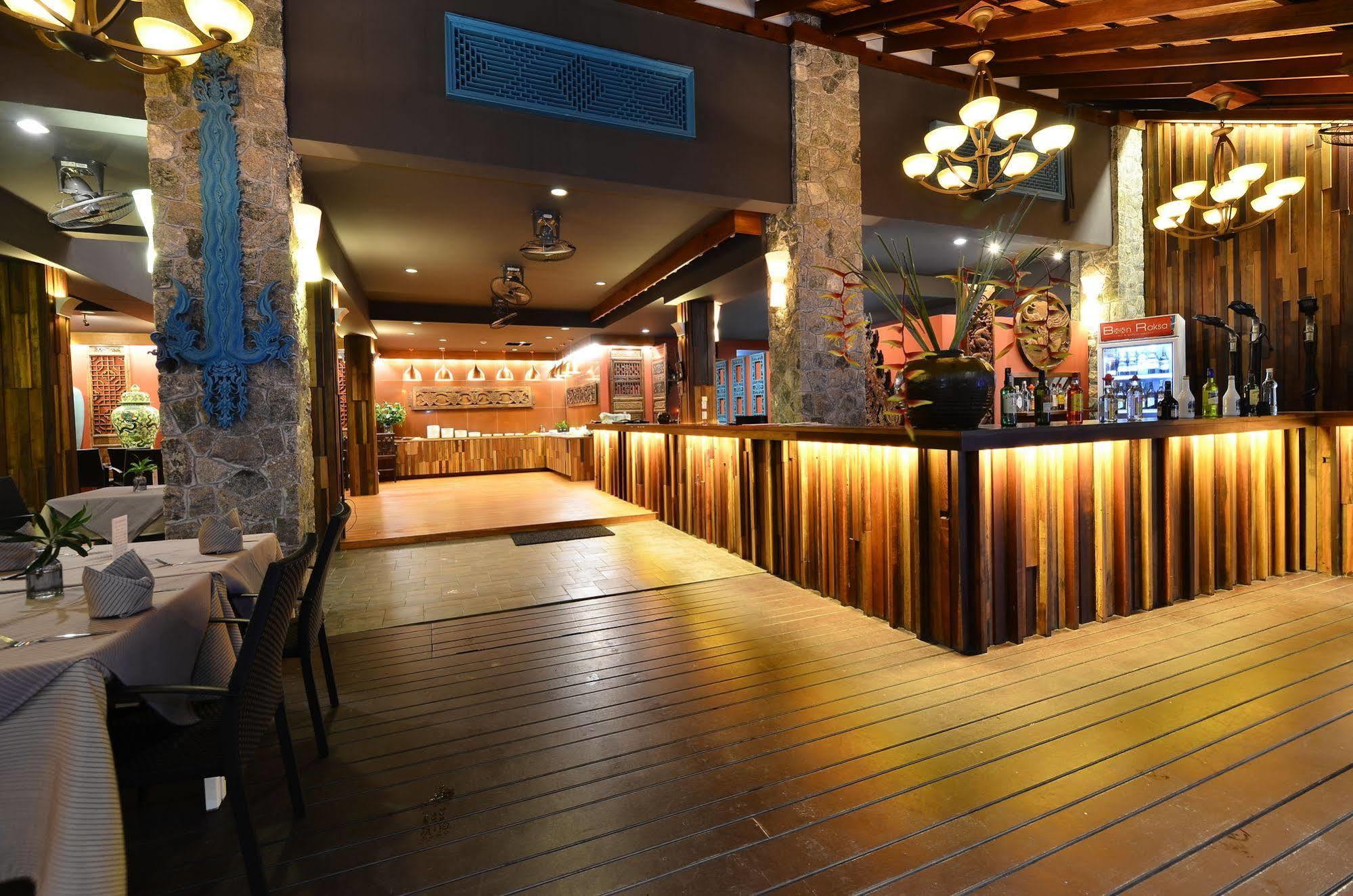 Lap Roi Karon Beachfront By Shanaya מראה חיצוני תמונה