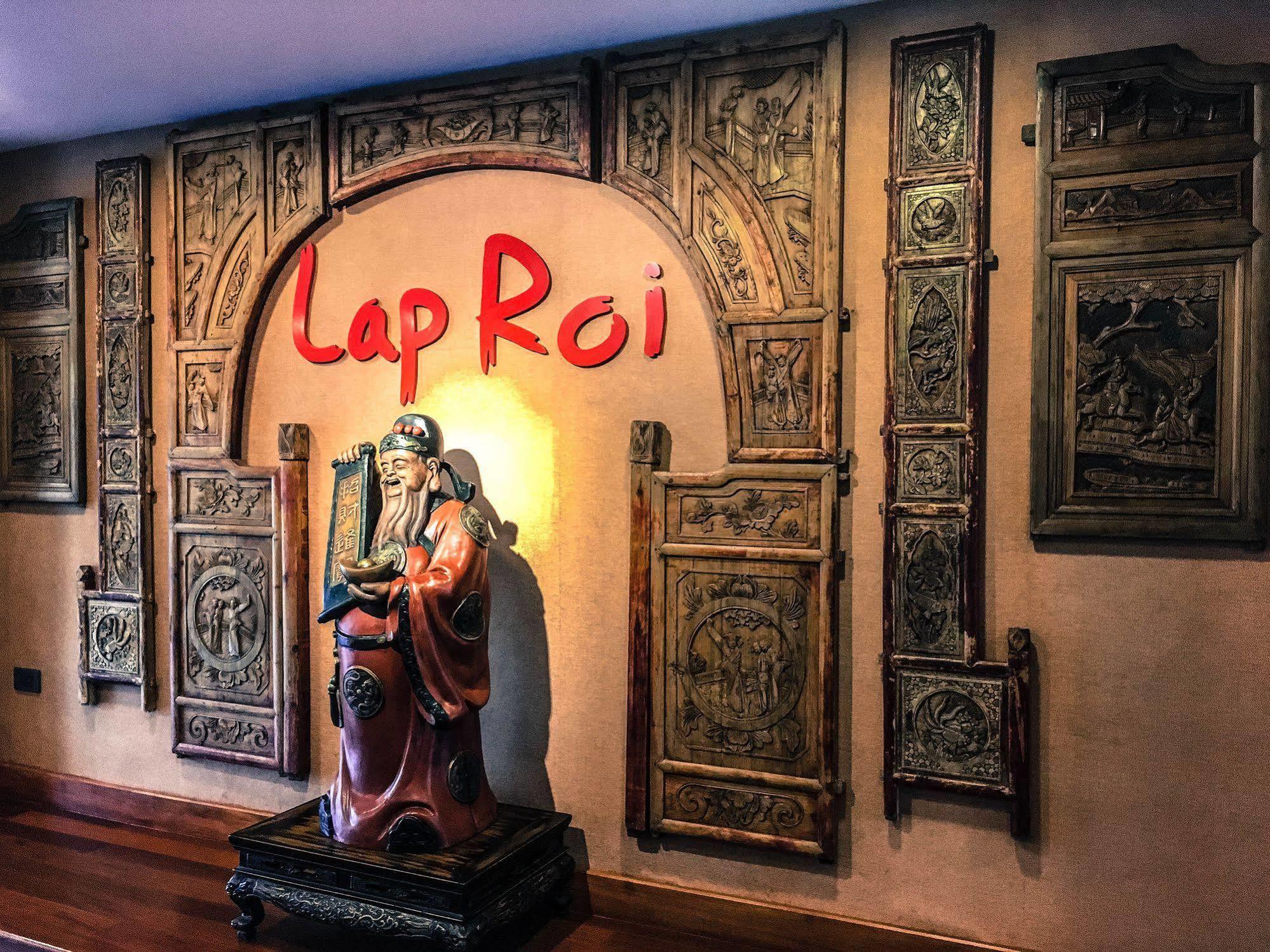 Lap Roi Karon Beachfront By Shanaya מראה חיצוני תמונה